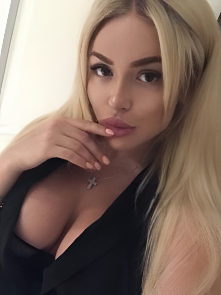 Галина привлекальеная девушка из Королева цена от 5000 руб