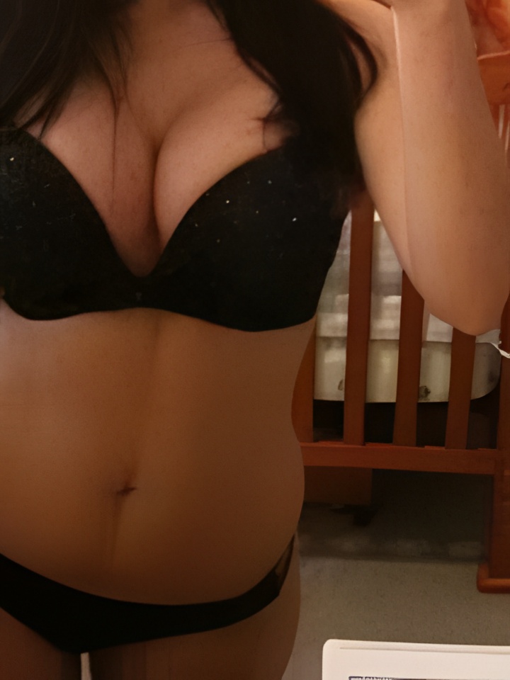 Ярославна привлекальеная девушка из Королева цена от 4000 руб