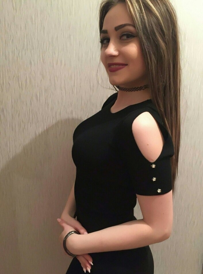 Лизочка привлекальеная девушка из Королева цена от 3000 руб