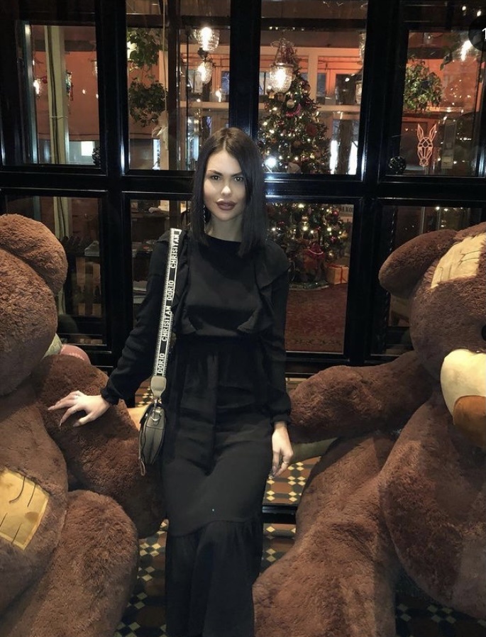 🎥 Марина привлекательная девушка из Королева цена от 3500 руб