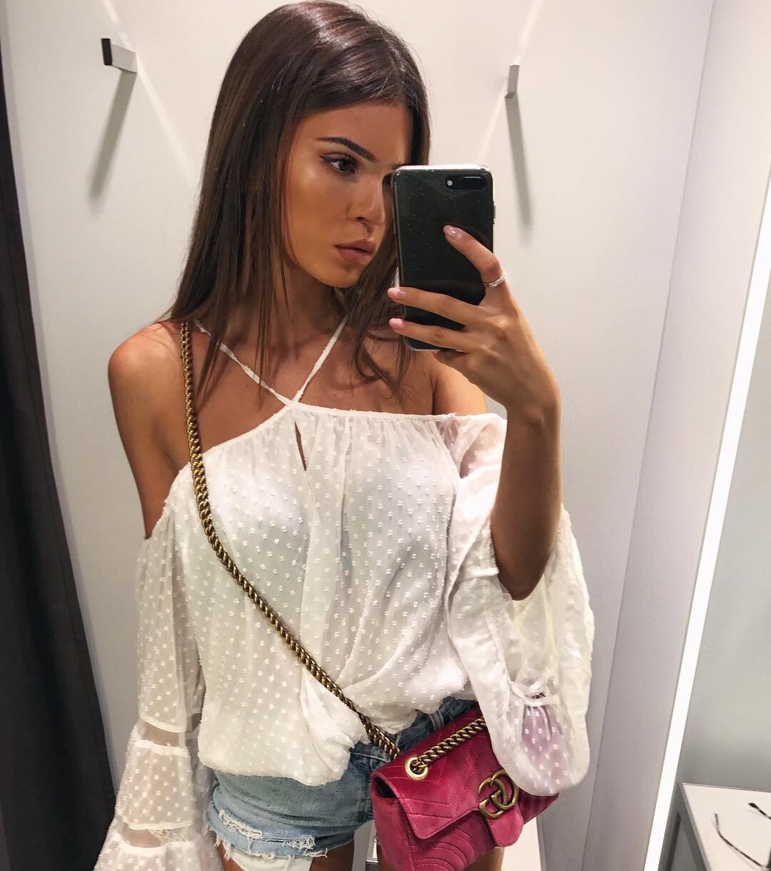 Индивидуалка Лада), доступна для личного знакомства от 7000 руб