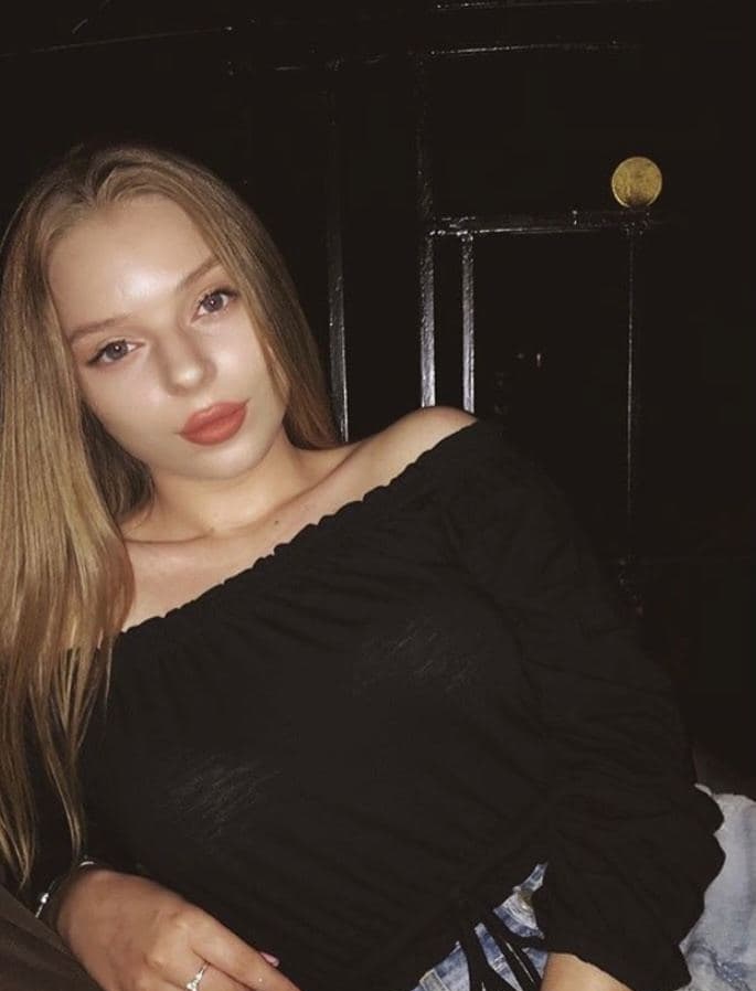 🎥 Диночка привлекальеная девушка из Королева цена от 5000 руб