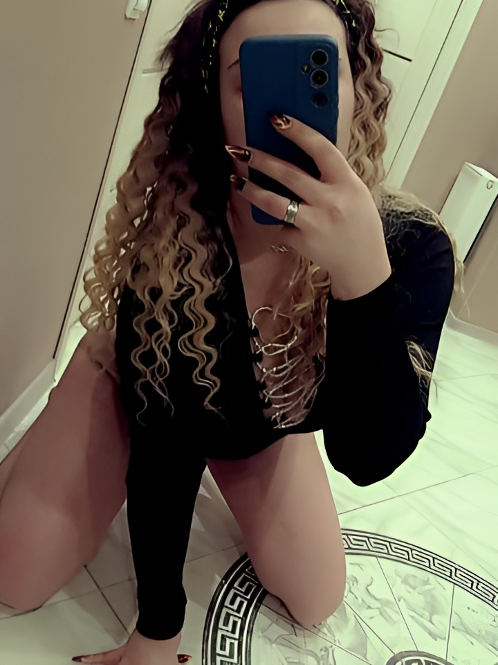 Индивидуалка Бронислава, доступна для личного знакомства от 10000 руб