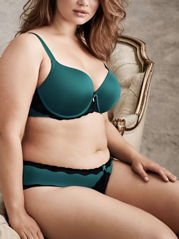 Олеся привлекательная девушка из Королева цена от 1500 руб