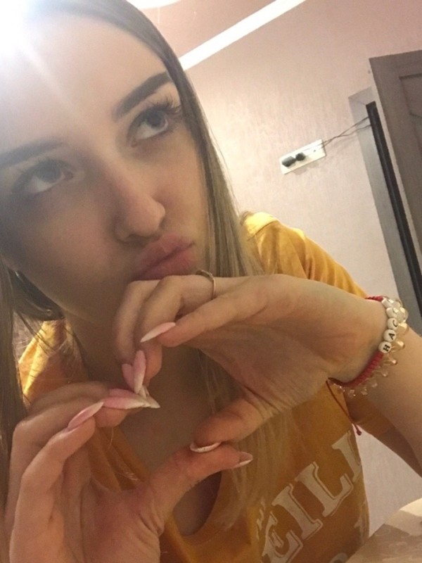 Алекса привлекательная девушка из Королева цена от 3000 руб