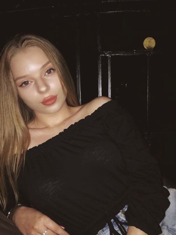 🎥 Диночка привлекательная девушка из Королева цена от 5000 руб